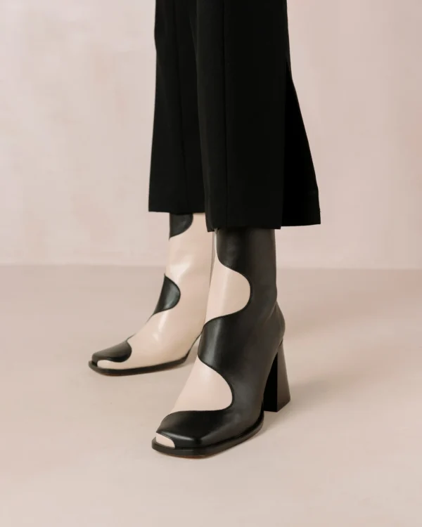 blair-black-cream-ankle-boots-alohas-493761_2048x2048